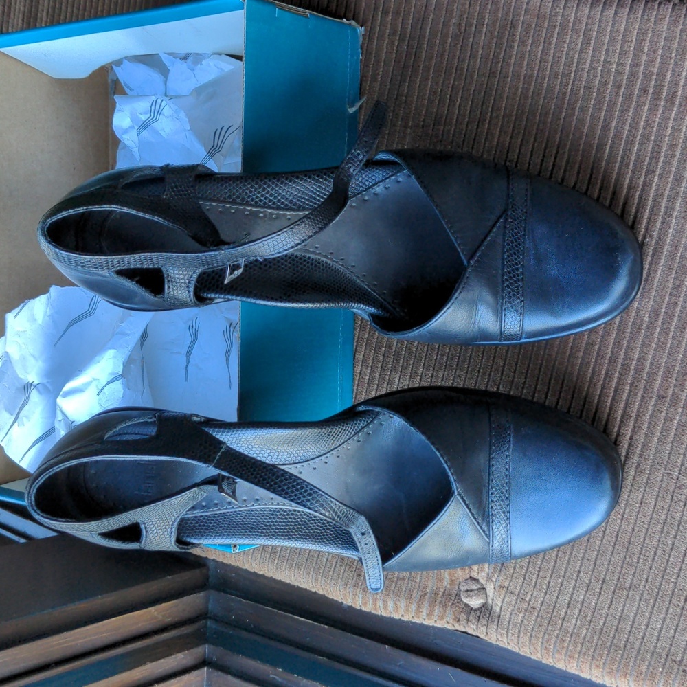 DANSKO Roxy Black Leather Heel Pump Ankle Strap Shoes